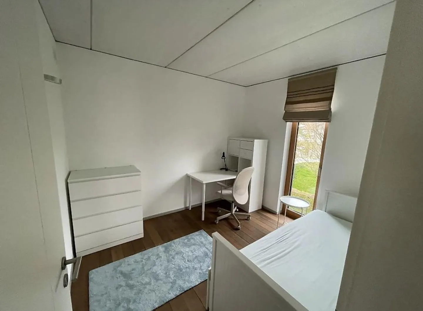 Bell'appartamento di 3,5 stanze arredato - Foto 4 di 6