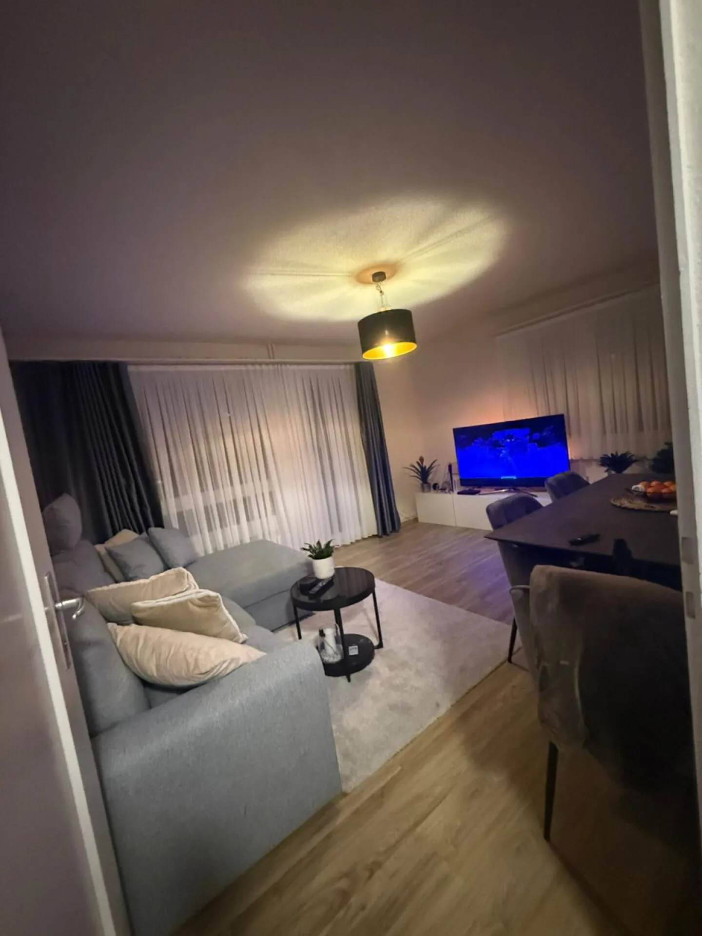 12-family house with 9 garages and 4 parking spaces. - Photo 5 of 6