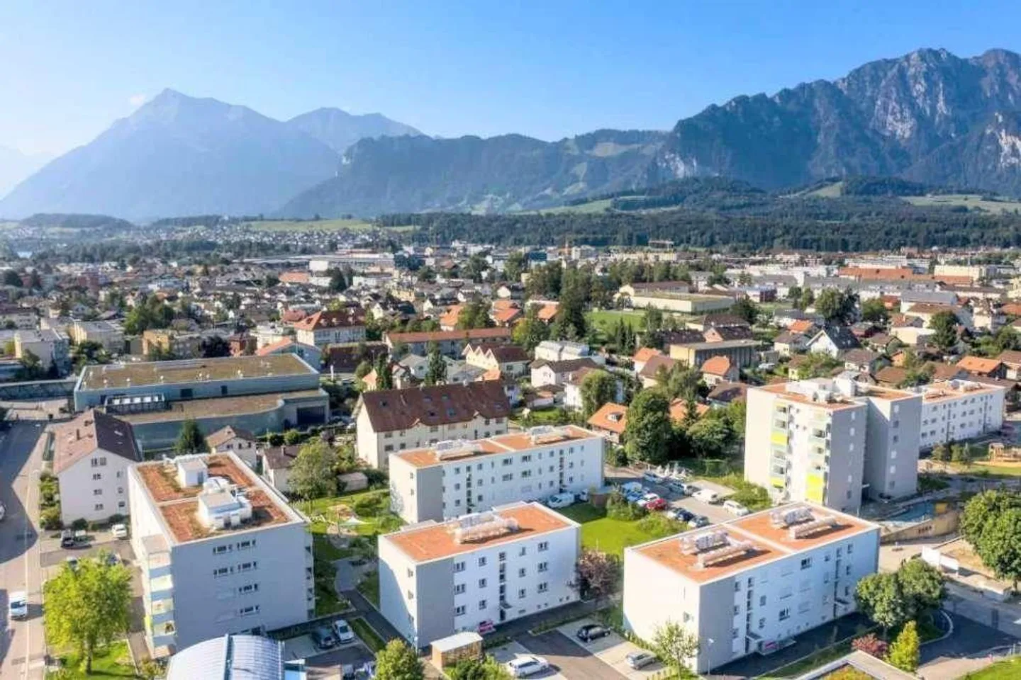 Appartamento con vista Alpi bernesi - Foto 1 di 4