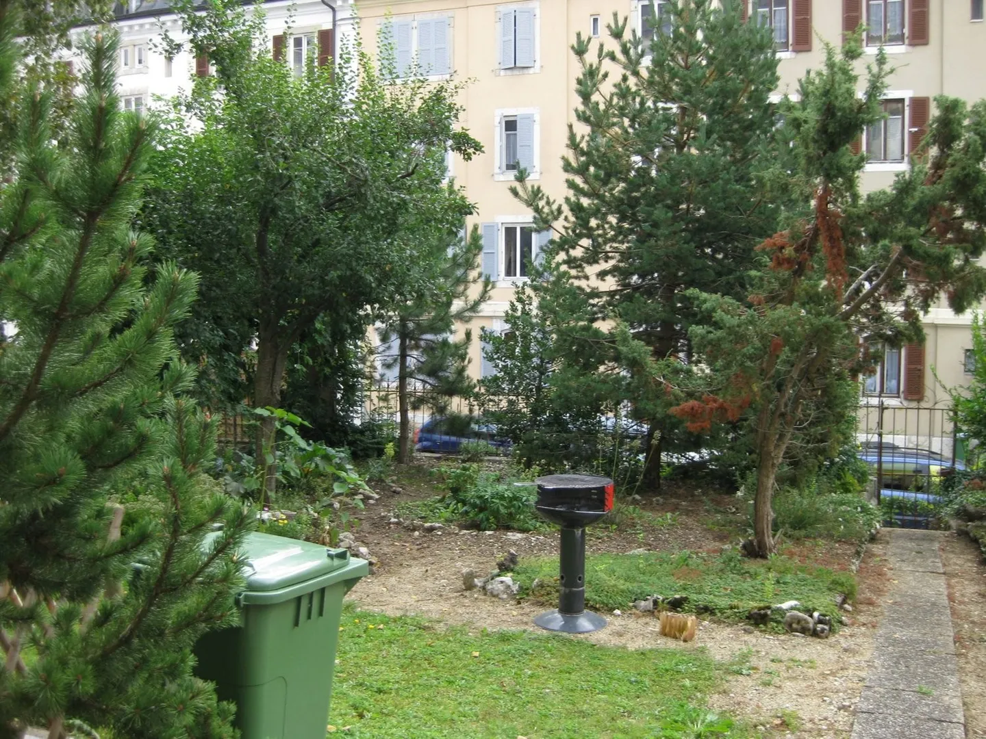 Magnifique appartement au Rez de l'immeuble - Photo 3 sur 3