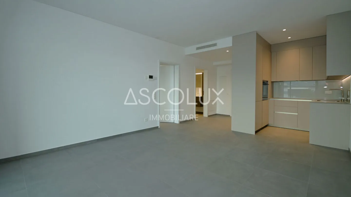 Serenity and Comfort - 2.5 Rooms in the Exclusive Residence on the City Outskirts - Photo 1 of 13