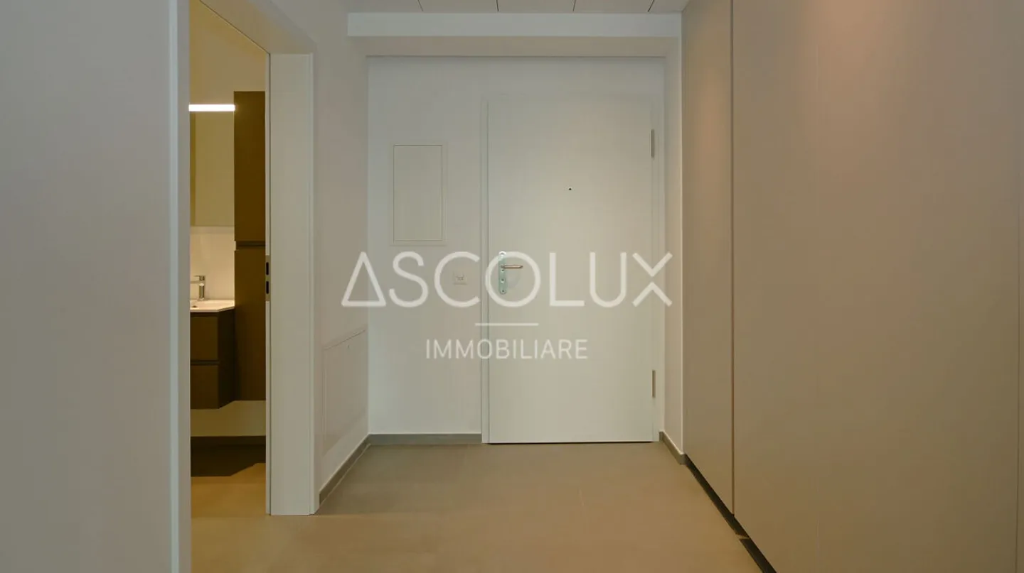 Serenity and Comfort - 2.5 Rooms in the Exclusive Residence on the City Outskirts - Photo 10 of 13