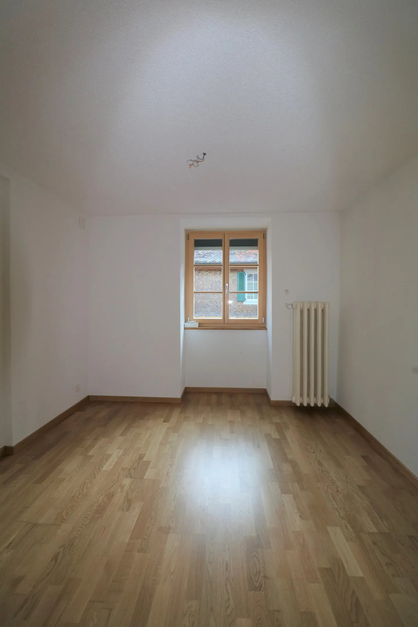 Appartement 4 pièces avec espace jardin partagé - Photo 3 sur 8