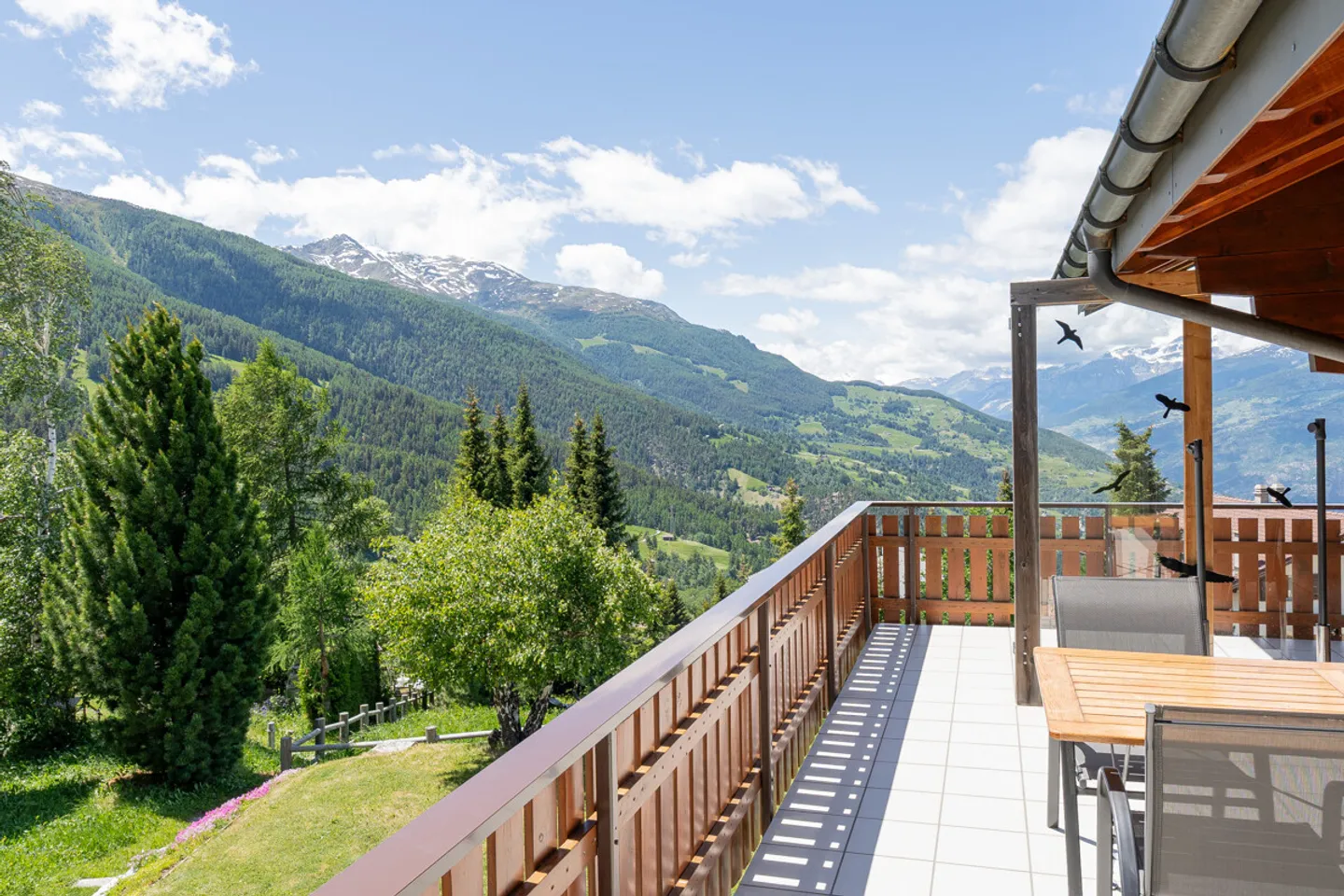 Charmantes Chalet mit Weitsicht - Foto 3 von 13