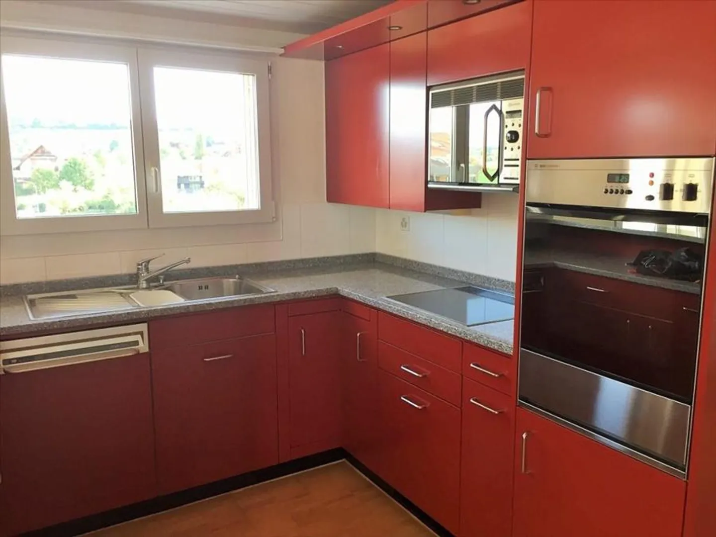 Modernes Apartment mit Terrassen - Foto 4 von 9