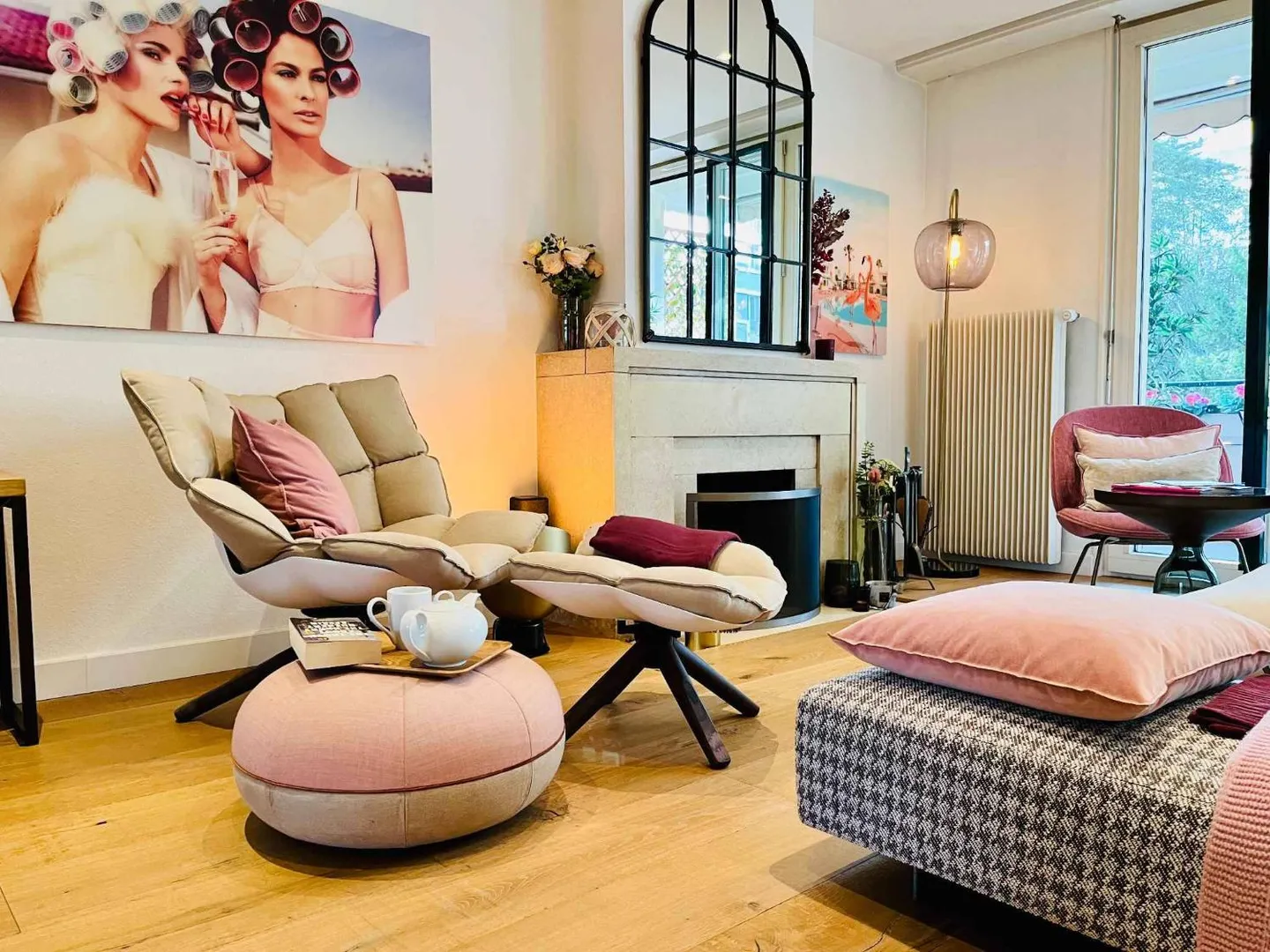 Exclusively: Elegant 3-room apartment renovated with balconies - Photo 2 of 12