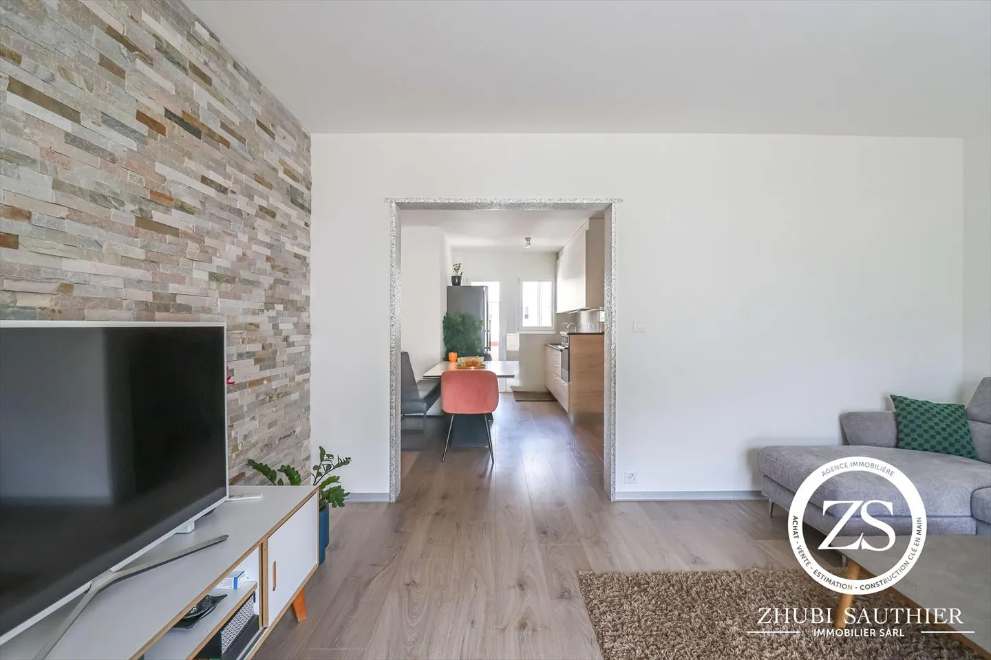 Appartamento ristrutturato di 4.5 locali nel centro di Sion - Foto 7 di 19