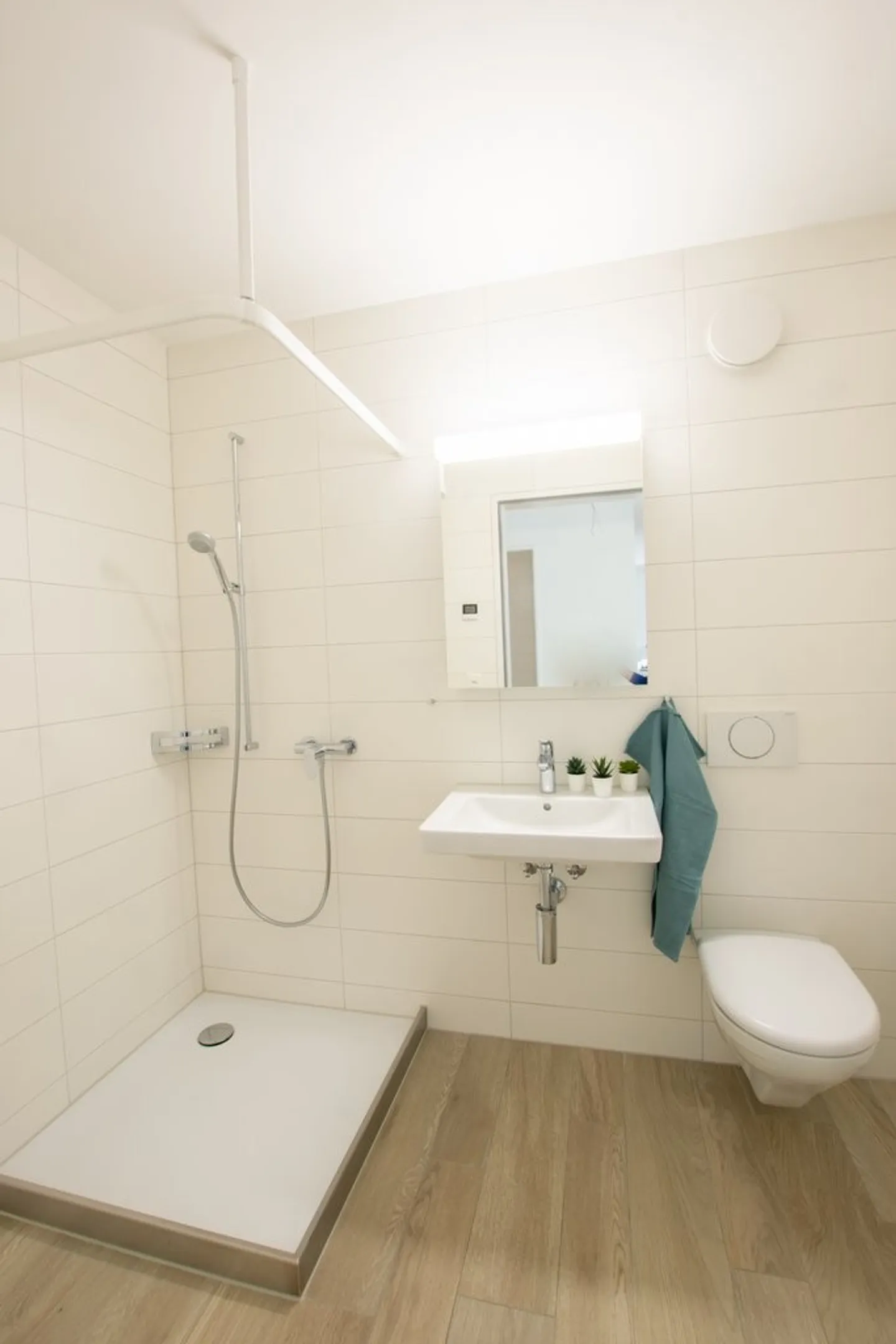 Appartamento moderno 3.5 locali a Biel - Foto 2 di 11