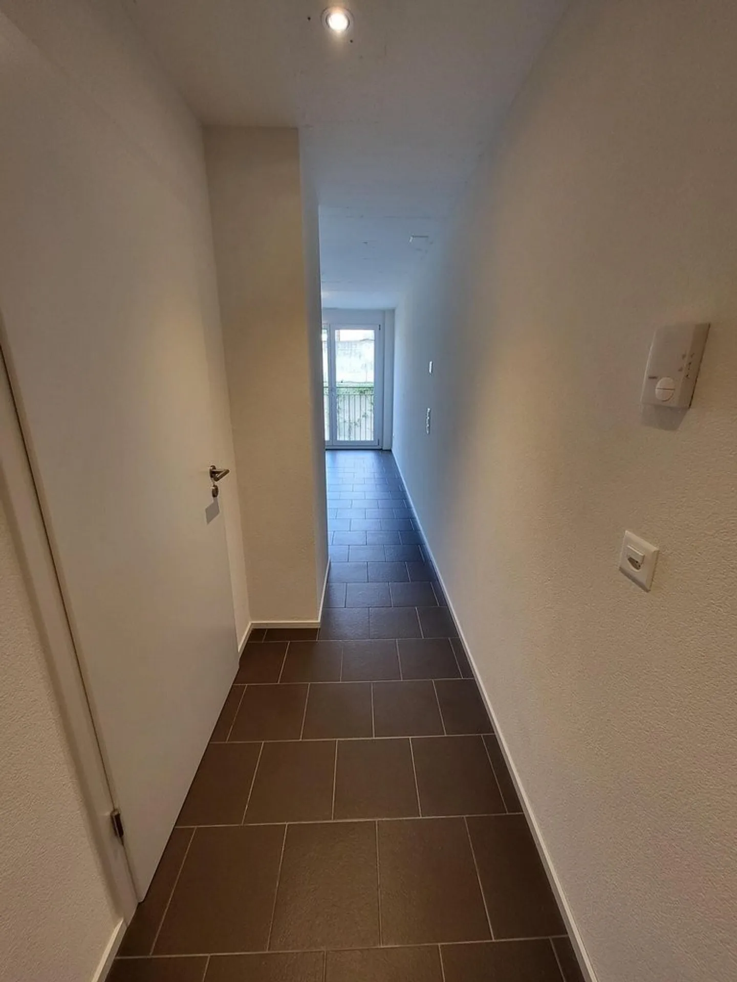 Studio moderne près de la gare - Photo 2 sur 5