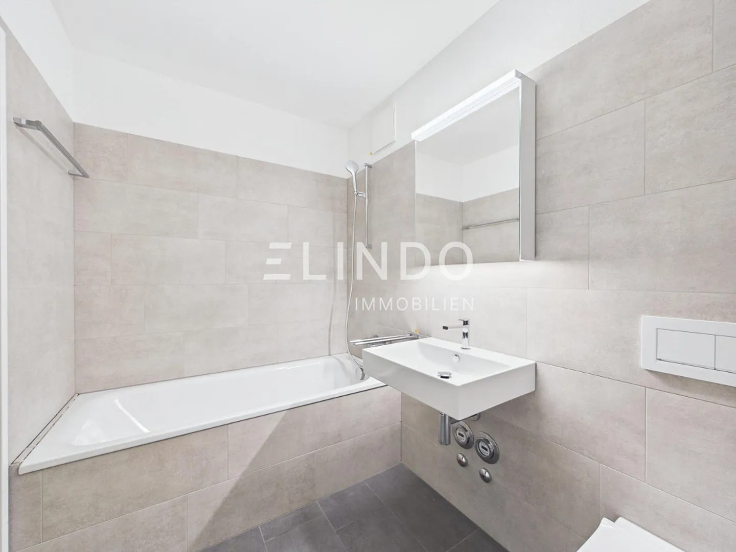 Bright 3.5-room apartment with terrace in Freienstein for rent - Photo 13 of 13