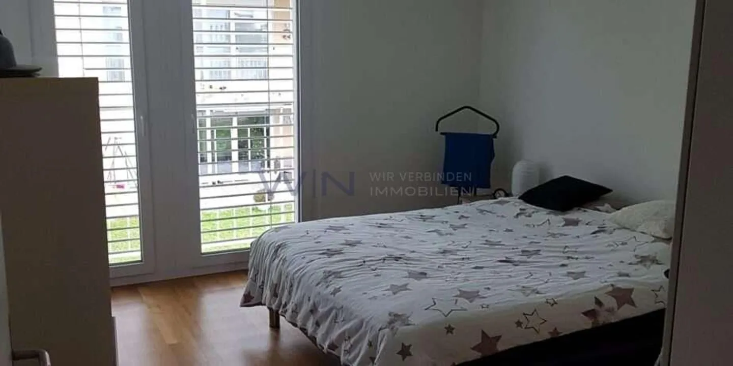 Modernes Apartment mit Balkon - Foto 9 von 13