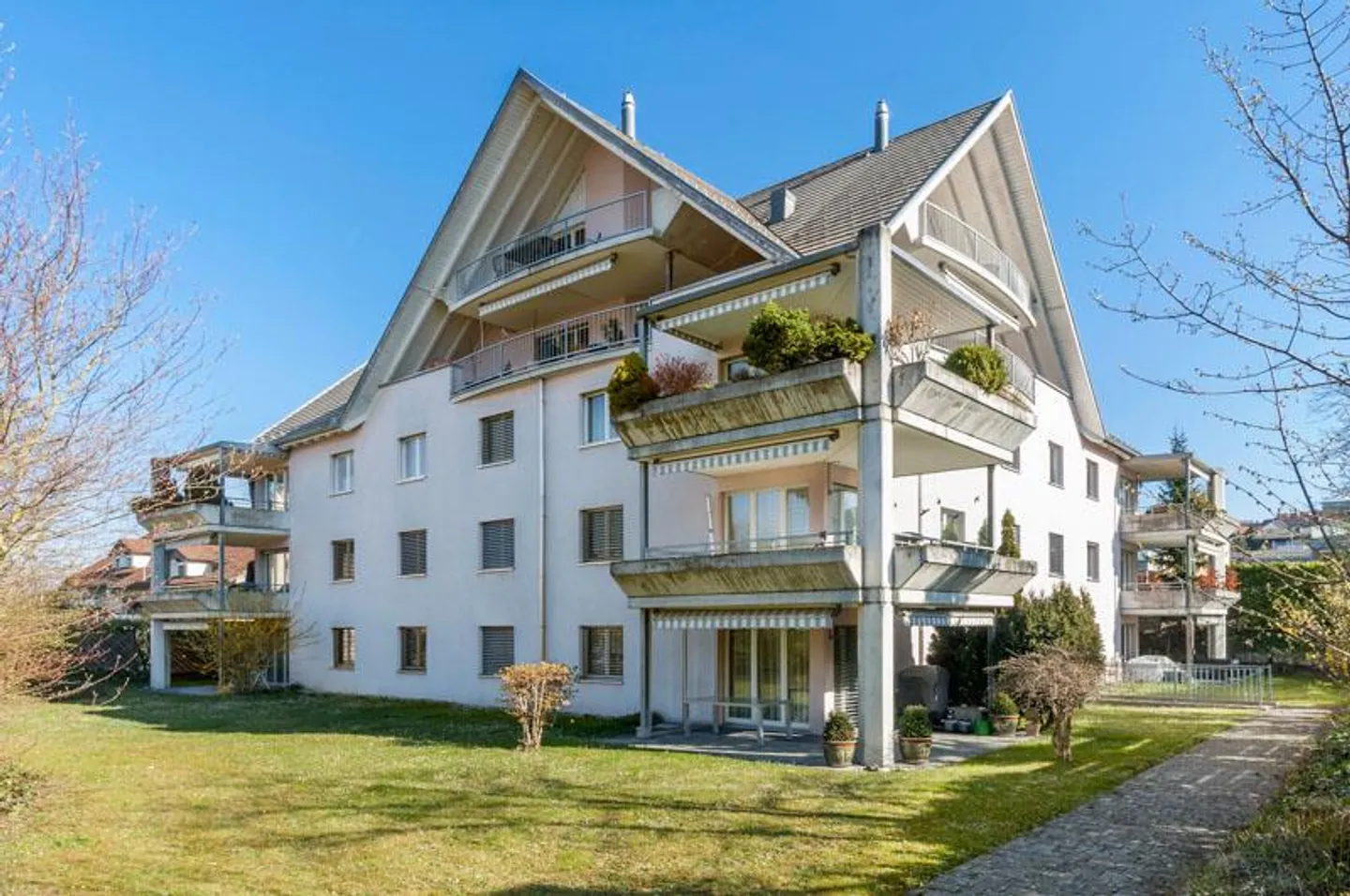 1 appartamento, 4 terrazze spaziose, 1 camino: Interessato? - Foto 1 di 10