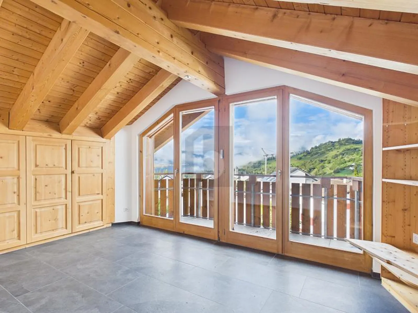 LIVING IN THE MOUNTAINS - Photo 3 of 6