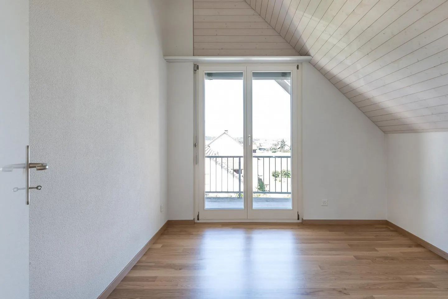 1 appartamento, 4 terrazze spaziose, 1 camino: Interessato? - Foto 8 di 10