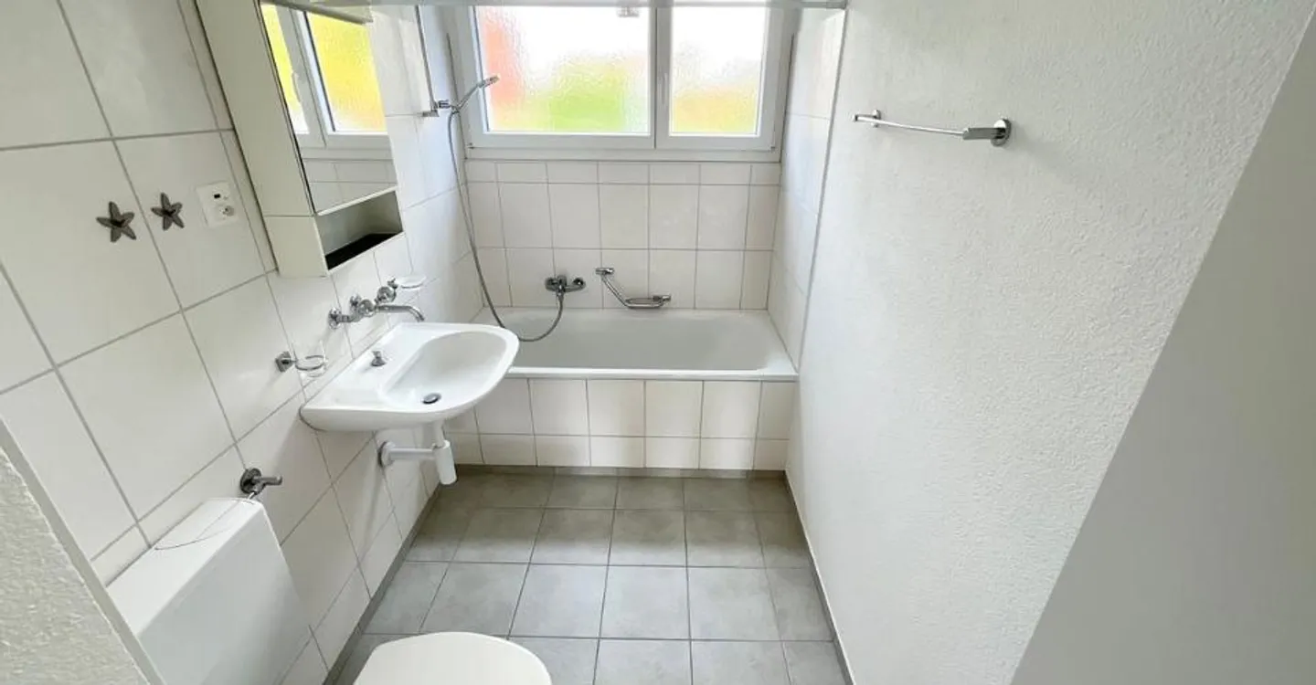 Appartamento di 3 stanze con balcone - Foto 4 di 4