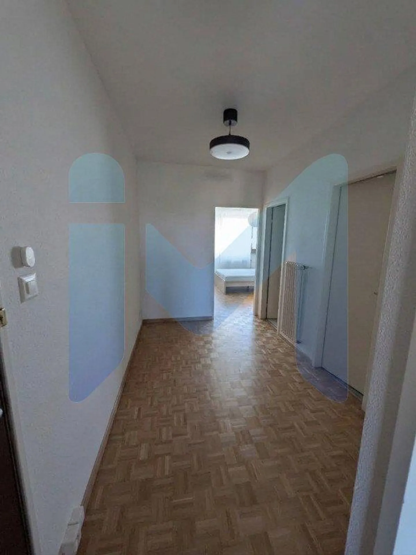 3-room apartment on the 6th floor located in Châtelaine 1219 - Photo 3 of 7