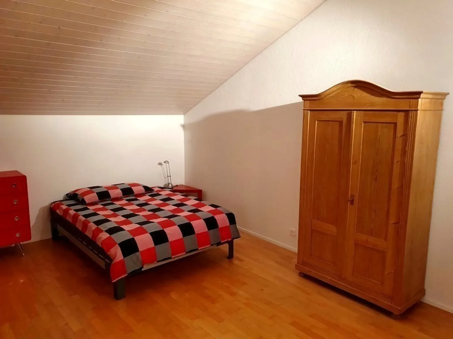 Appartamento moderno in casa familiare - Foto 3 di 10