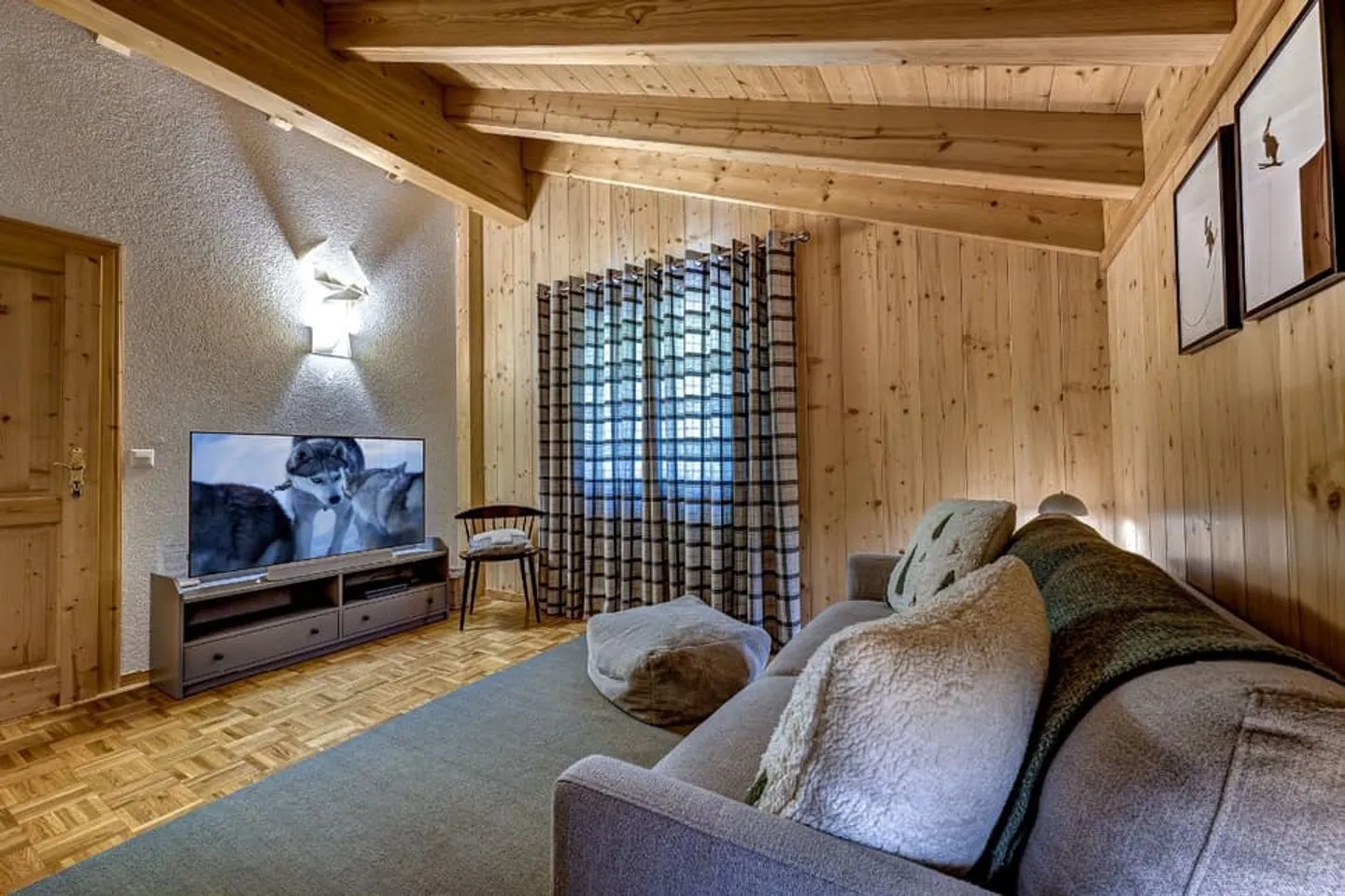 5-bed Chalet in La Tzoumaz - Photo 12 of 13