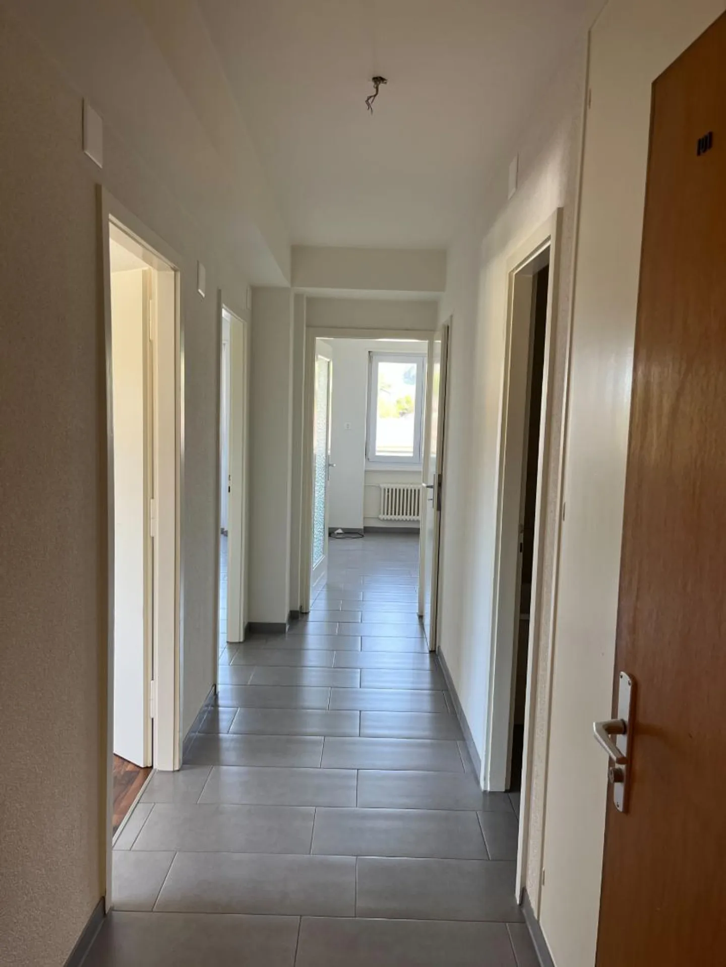 Appartamento affascinante di 2,5 stanze con vista mozzafiato e 1° affitto netto gratuito! - Foto 6 di 6