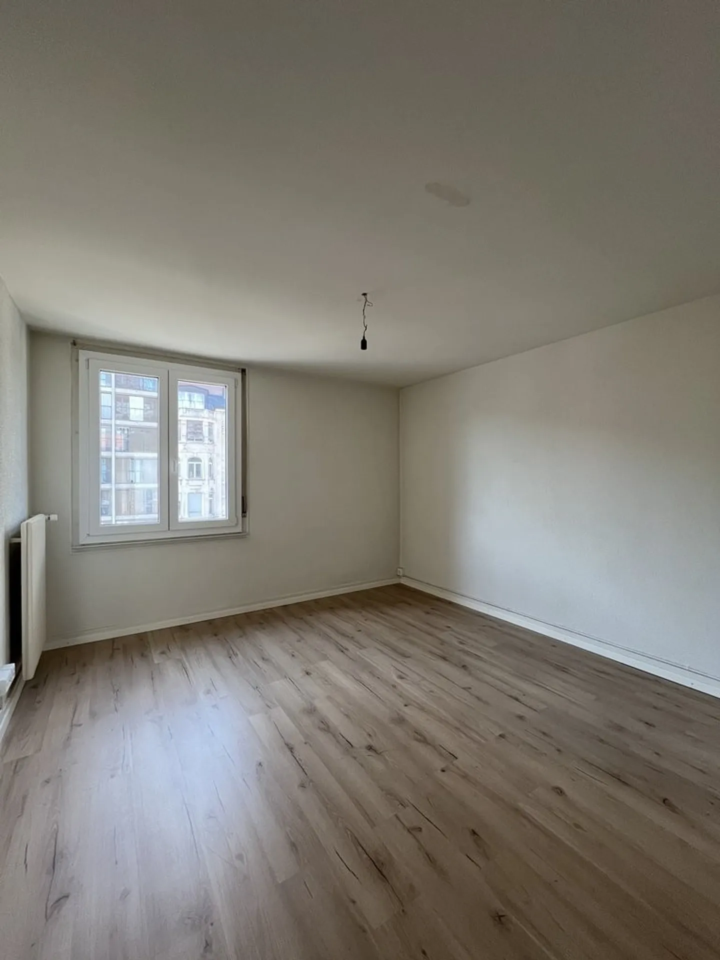 Eine wunderschöne 2.5-Zimmer-Wohnung zur Miete in La Chaux-de-Fonds! - Foto 3 von 5