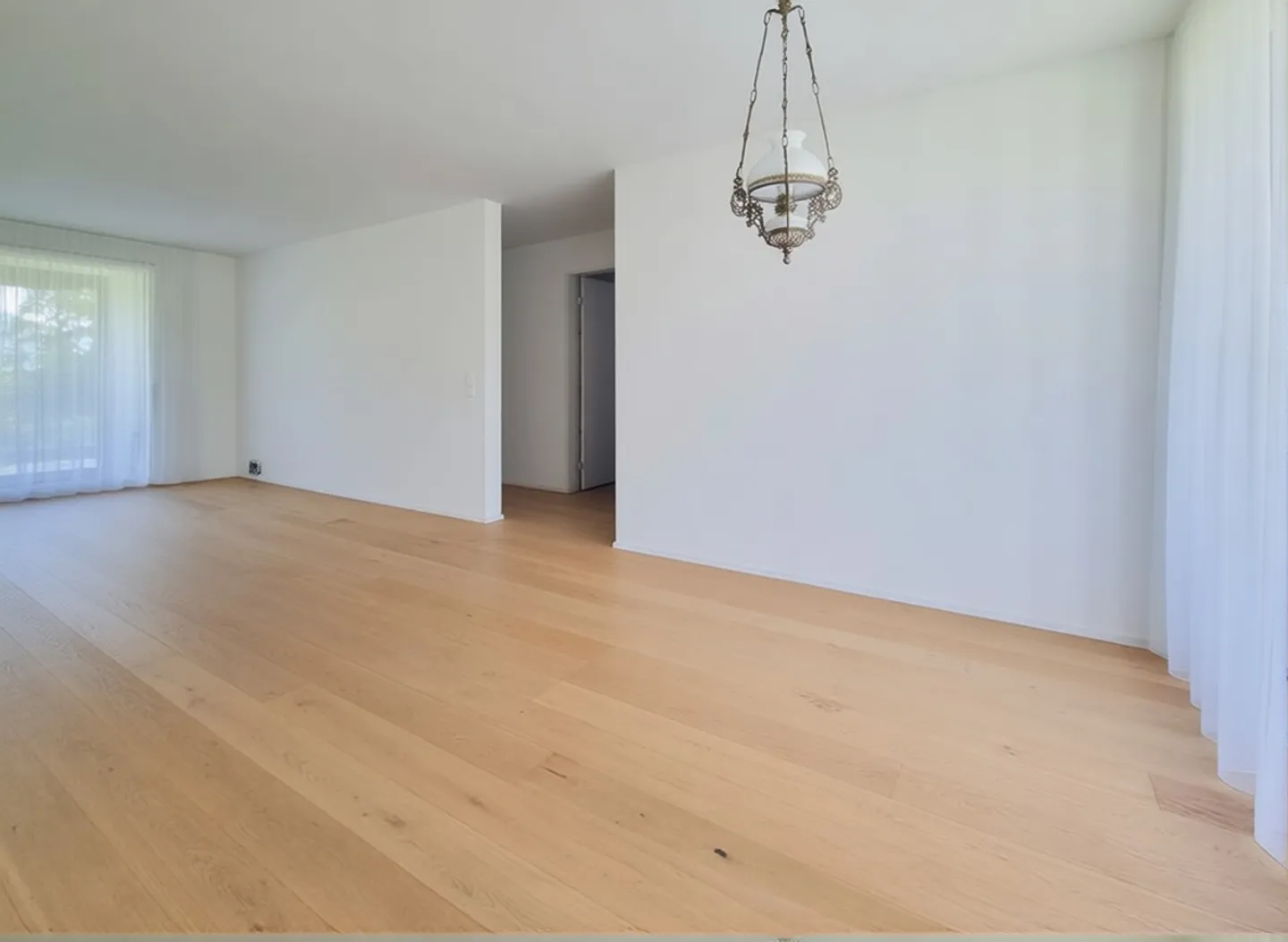 Tax advantage meets quality of living: attractive 4.5-room apartment in Meggen - Photo 1 of 11