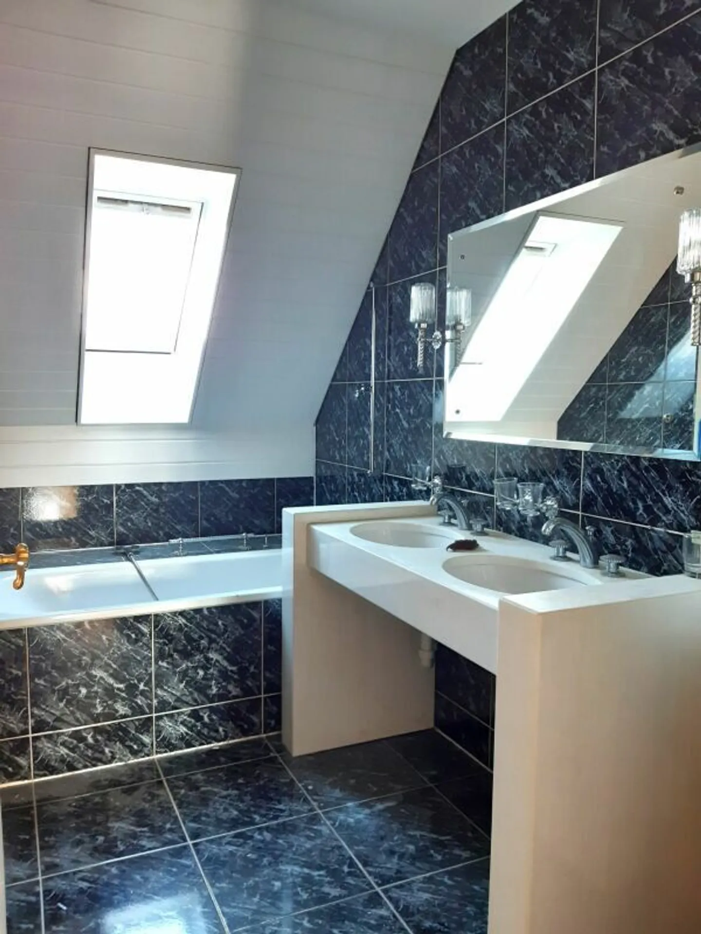 4-room attic apartment with gallery 143m2 - Photo 6 of 9