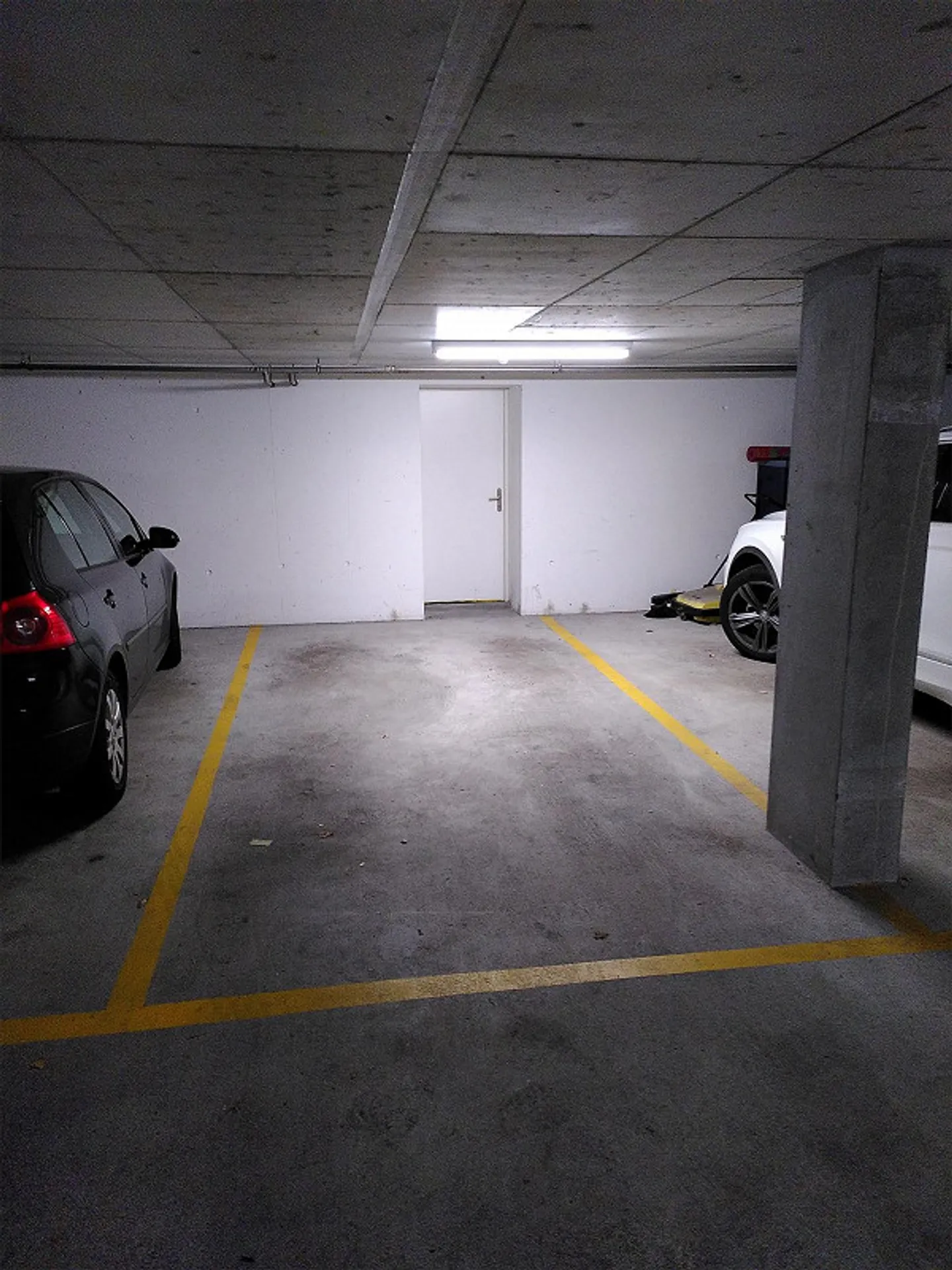 Posti auto in garage sotterraneo disponibili a Kreuzlingen, vicino alla stazione ferroviaria Weiherstrasse - Foto 2 di 5
