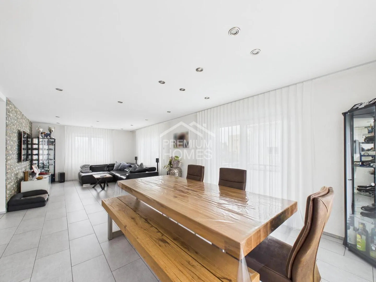 Family Life with Heart - Your Living Paradise - Photo 3 of 7