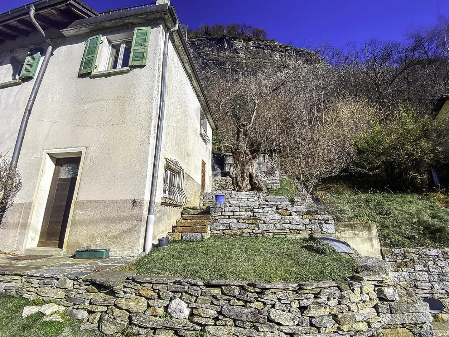 Ticino, Blenio Valley - Typical Ticinese House - Photo 19 of 19