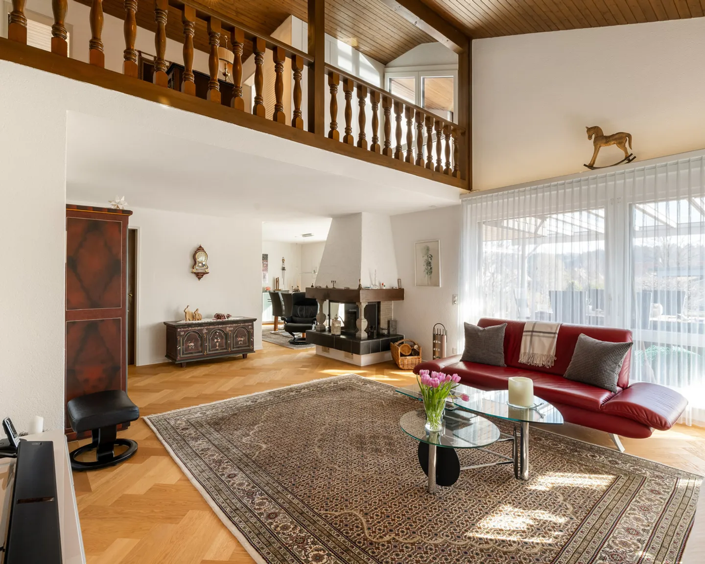 Exclusive Single-Family Home in Prime Location - with Outdoor Pool - Photo 2 of 10