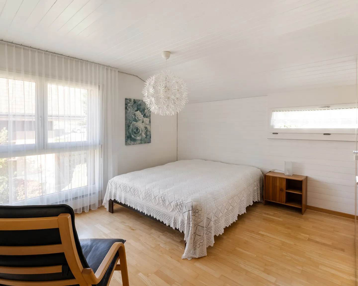 Exclusive Single-Family Home in Prime Location - with Outdoor Pool - Photo 6 of 10