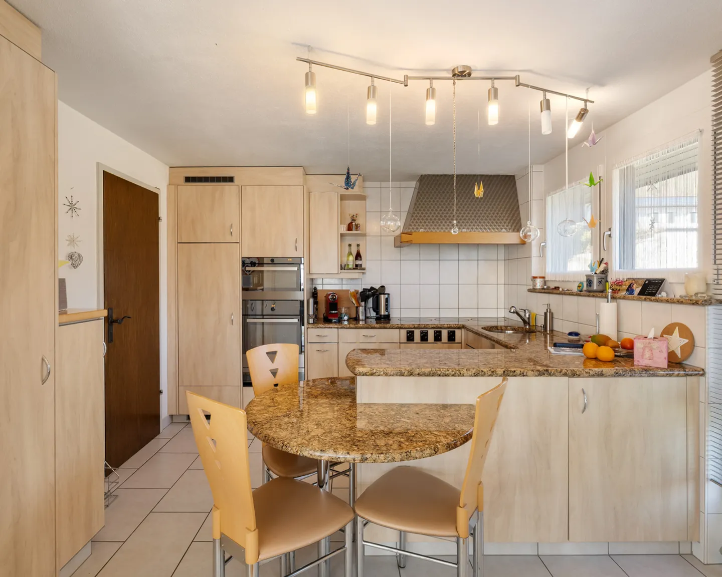 Exclusive Single-Family Home in Prime Location - with Outdoor Pool - Photo 4 of 10