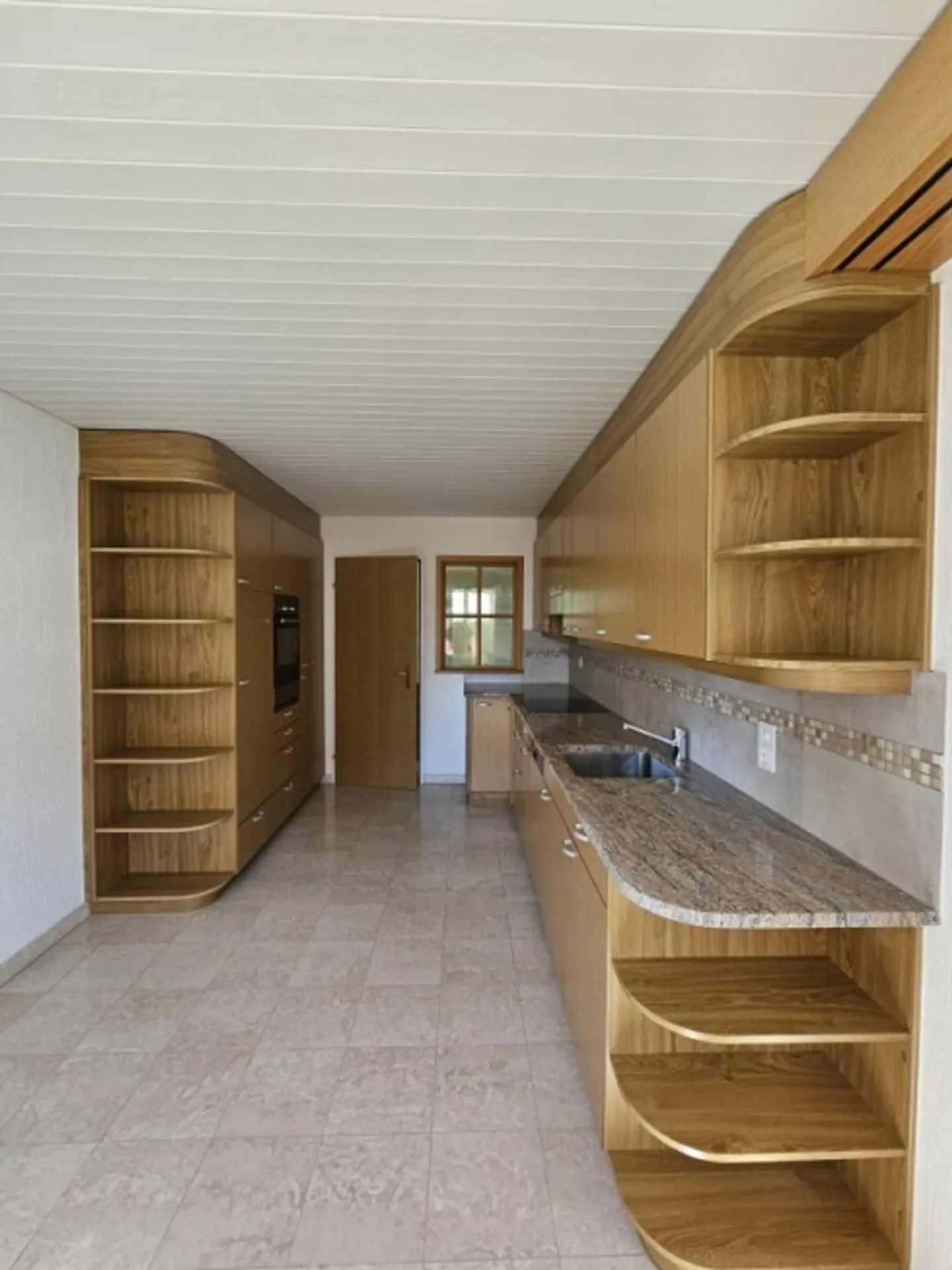 Spacious 4.5 room apartment for rent in Weinfelden. - Photo 5 of 14