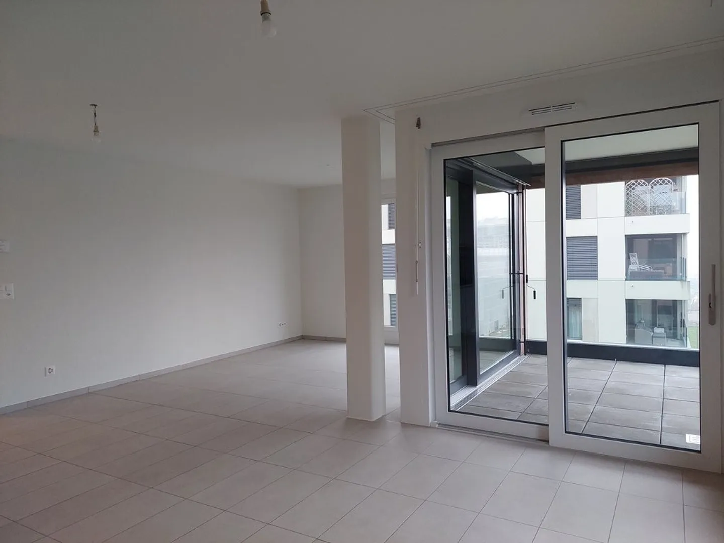 Quartiere Gruvatiez - Spazioso appartamento di 4,5 locali al 3° piano - Foto 2 di 6