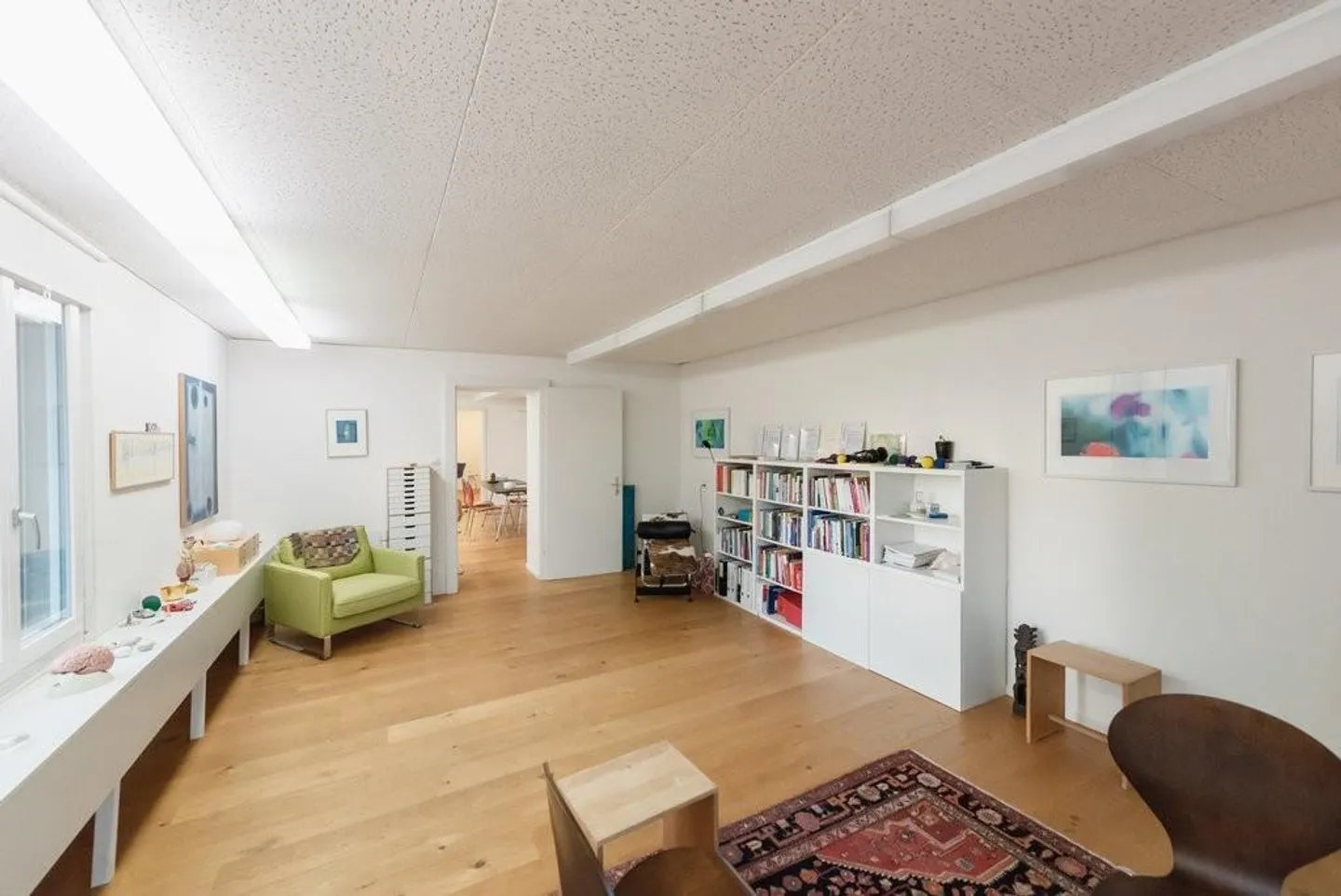 Office/Practice/Showrooms/Studio - Photo 6 of 9
