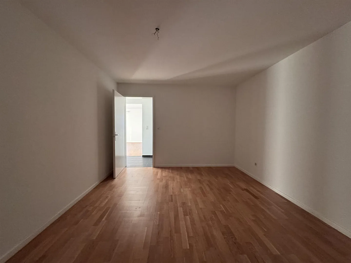Bright 3.5-room apartment - Bielstrasse 82, 2560 Nidau - Photo 8 of 10
