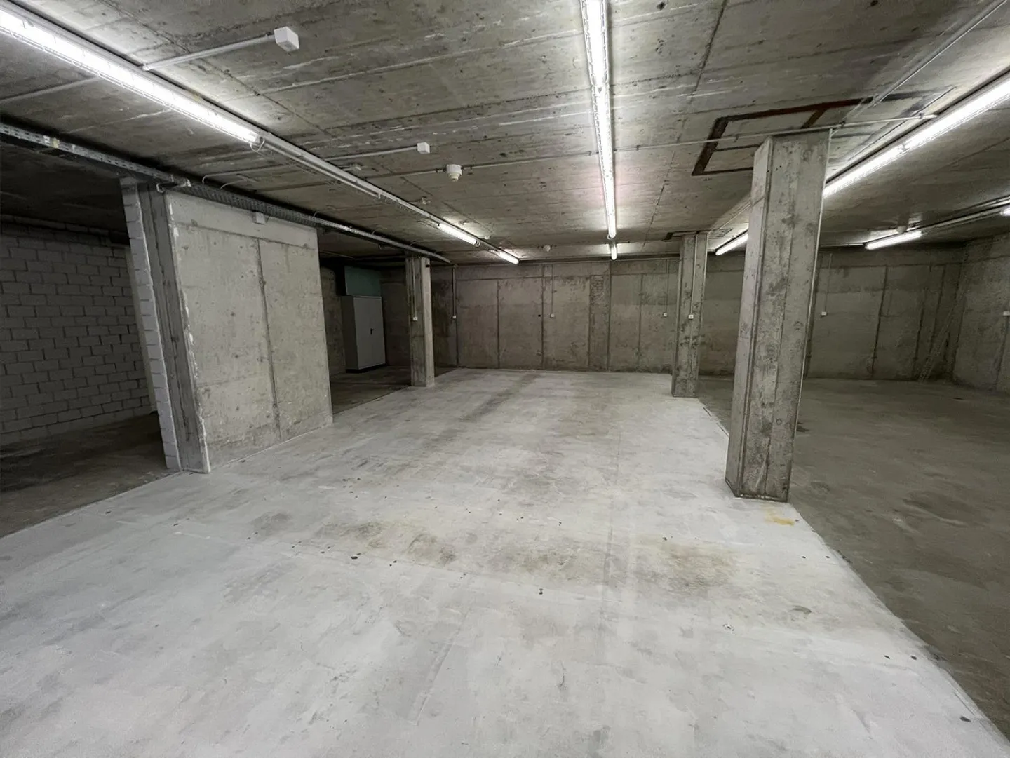 Storage space for rent in Niederhasli - Photo 7 of 11
