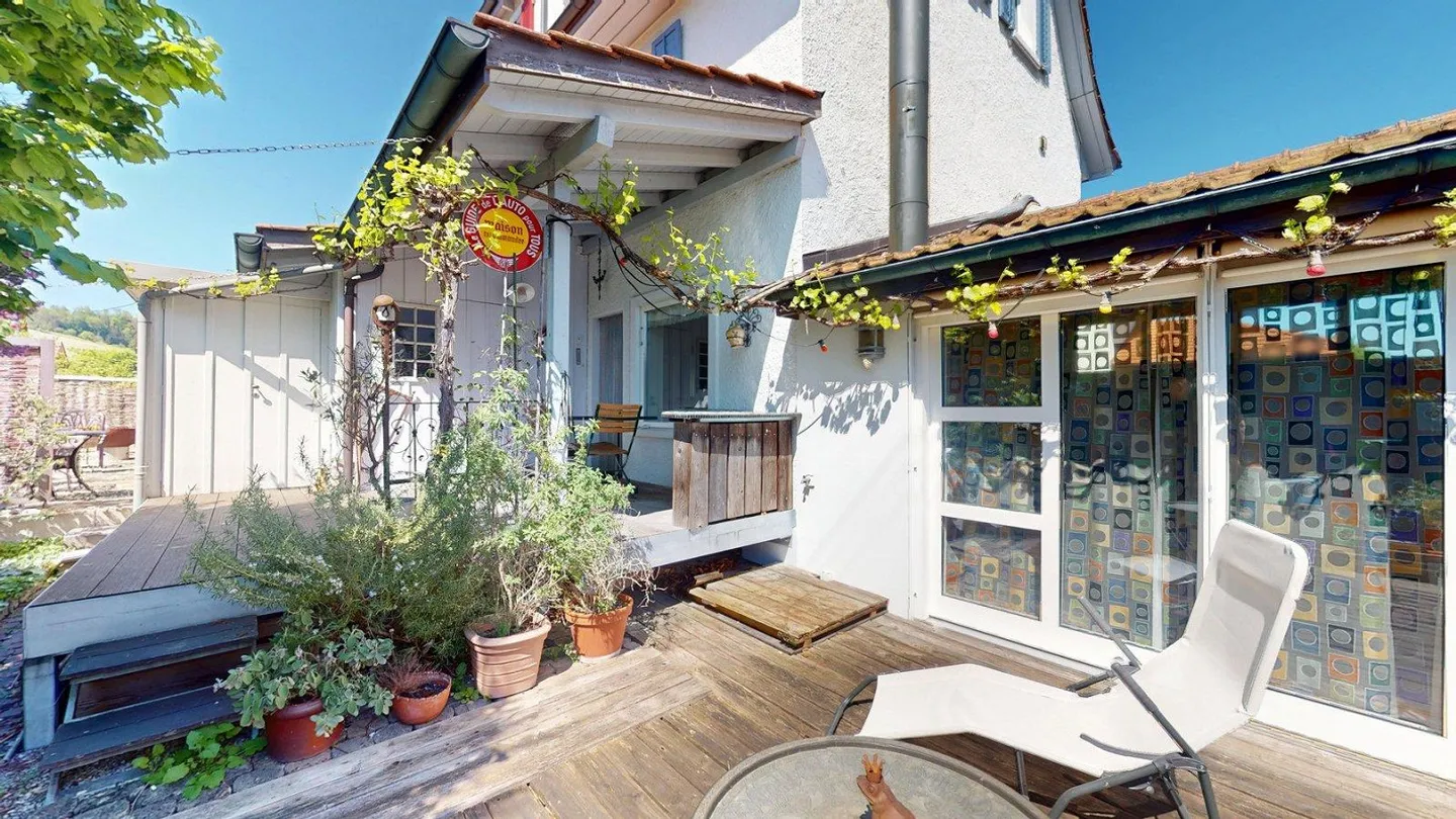 AgentSelly - Una casa con storia, spazio e cuore - Foto 1 di 13