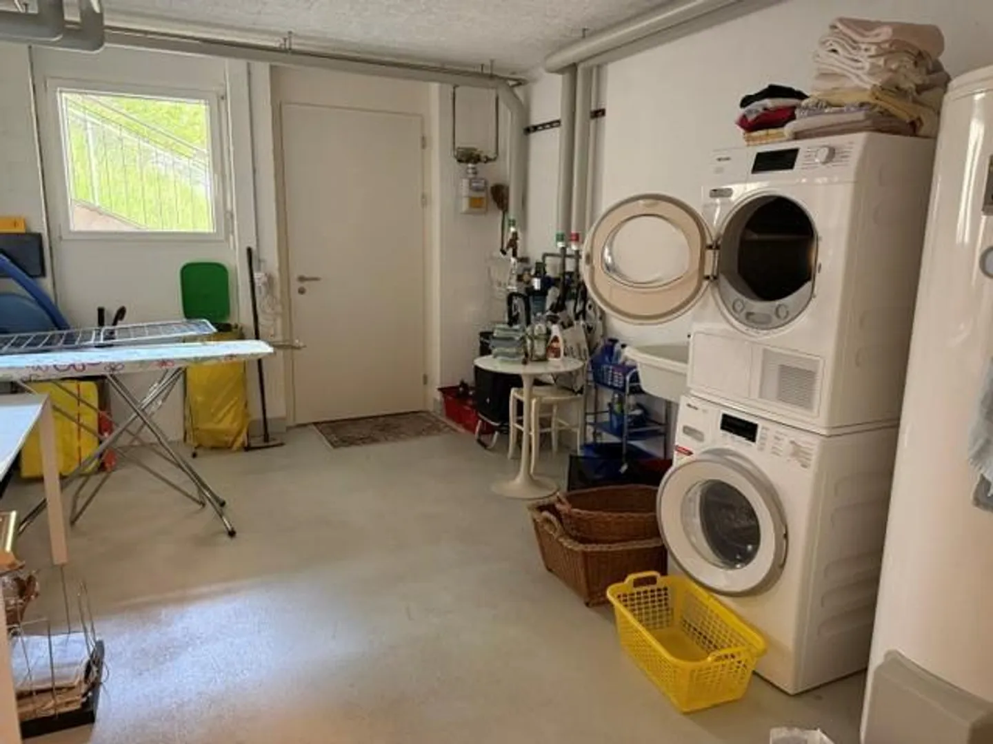 Great gem directly on the Rhine for rent - Photo 11 of 13