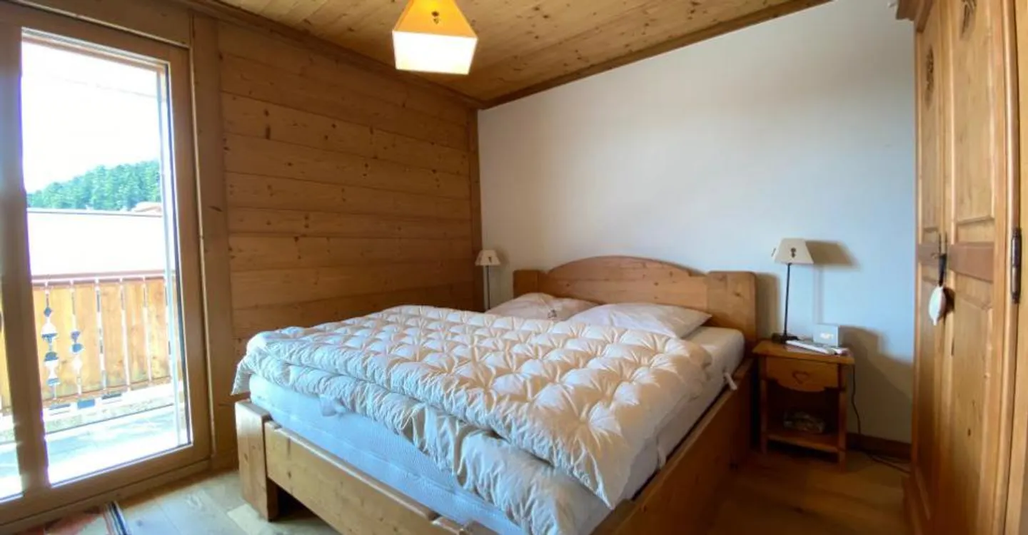 Charming Apartment in Crans-Montana - Photo 12 of 13