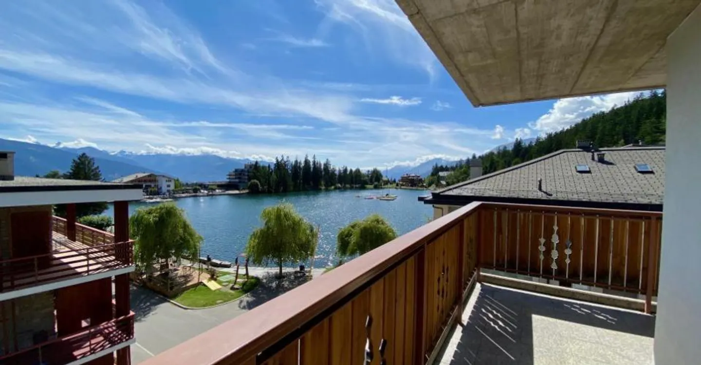 Charming Apartment in Crans-Montana - Photo 9 of 13