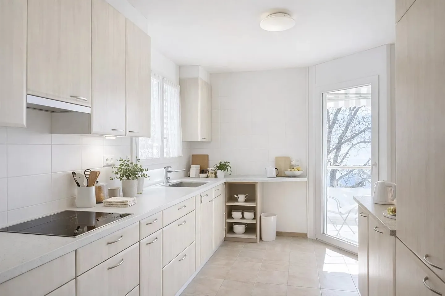 Situazione ideale e vista lago! - Foto 4 di 8