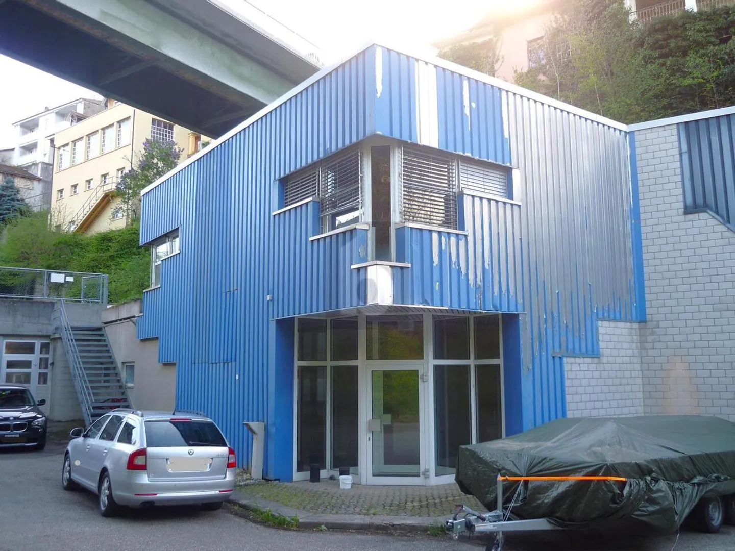 INDÉPENDANTS, STRATÉGIQUES ET BIEN SITUÉS ! - Photo 2 sur 6