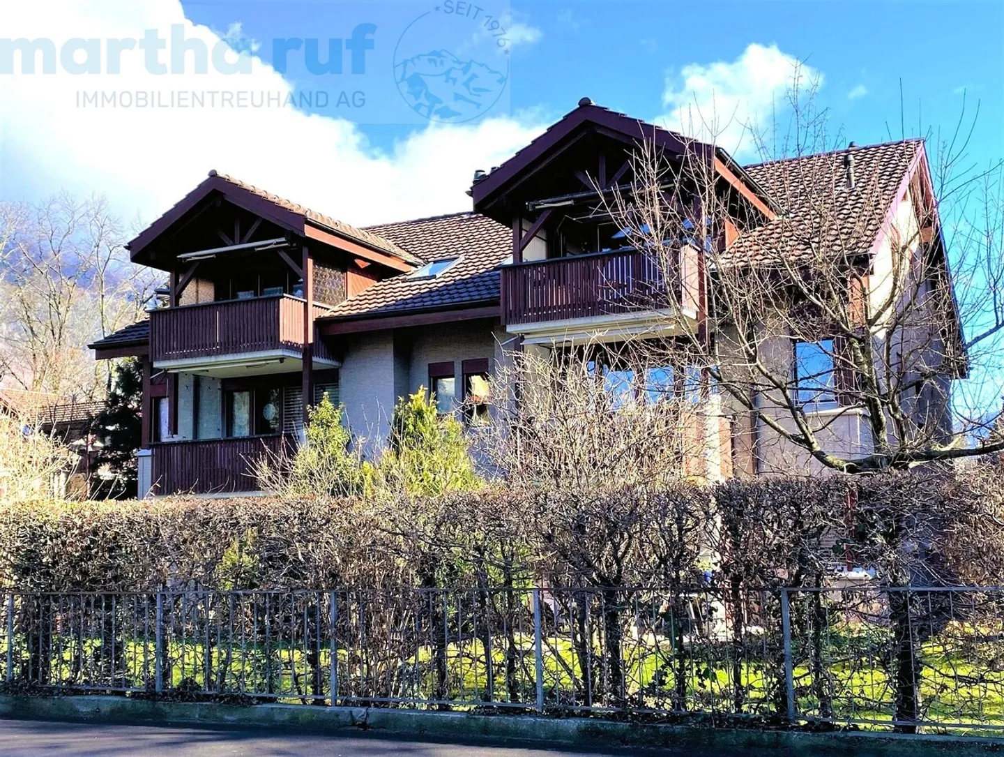 Appartamento mansardato accogliente con piccola galleria, camino e balcone - Foto 1 di 14