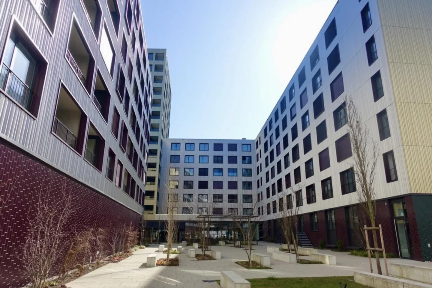 MOYO - Studio cherche studio - Photo 1 sur 9