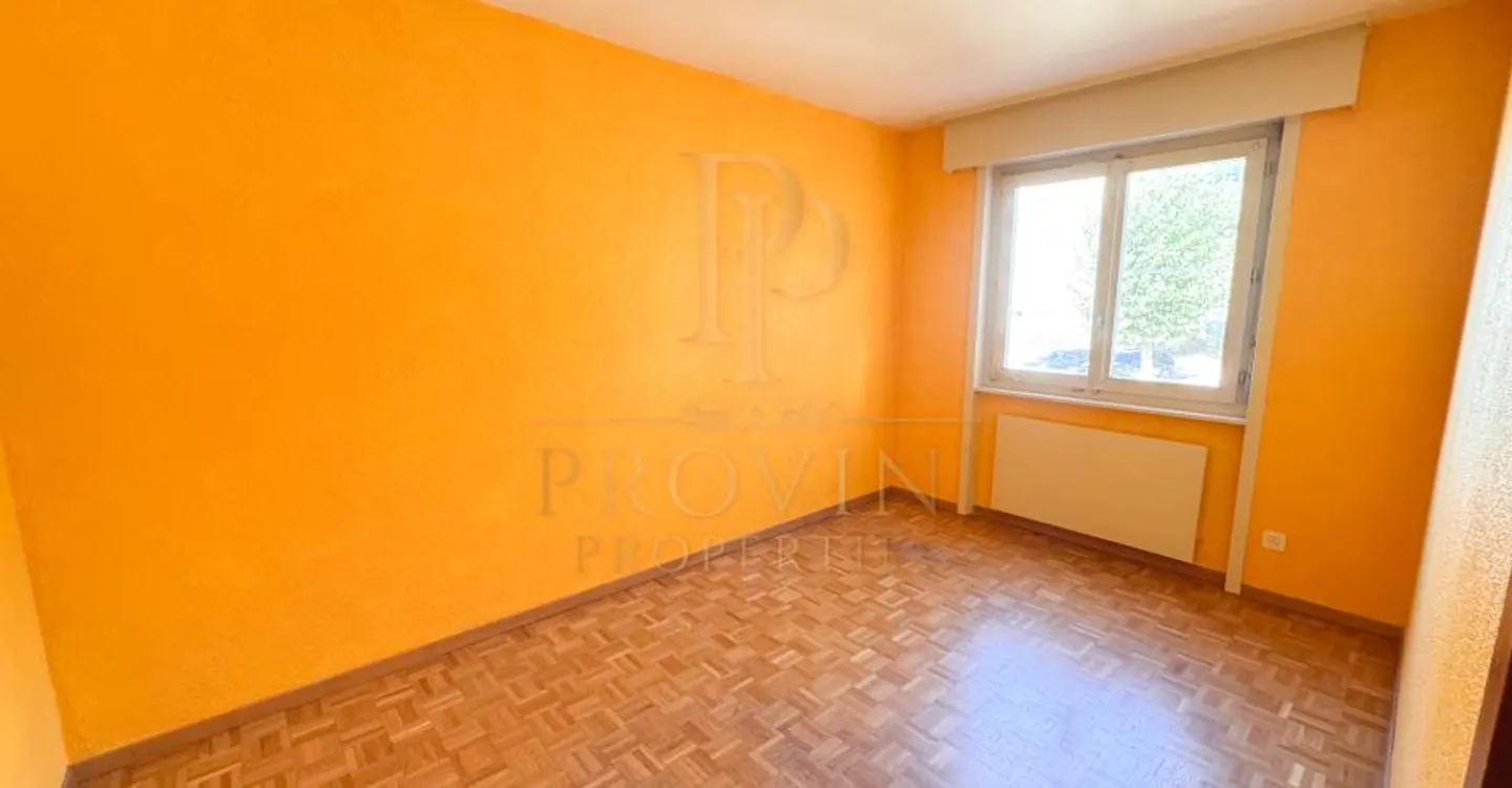 Appartement Attique Spacieux avec Terrasse - Photo 7 sur 14