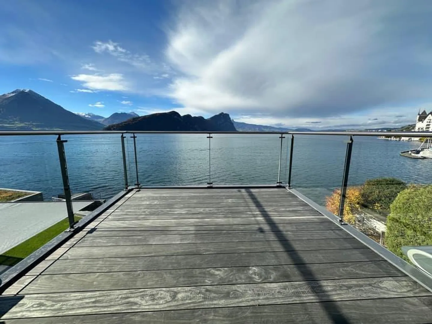 Unparalleled Attic Maisonette Apartment Directly on Lake Lucerne - Photo 19 of 27