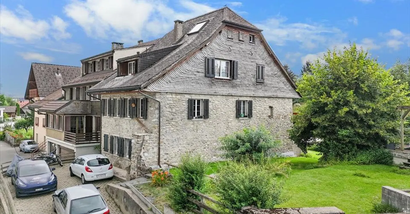 Charmante Maison Multi-Familiale - Photo 1 sur 11