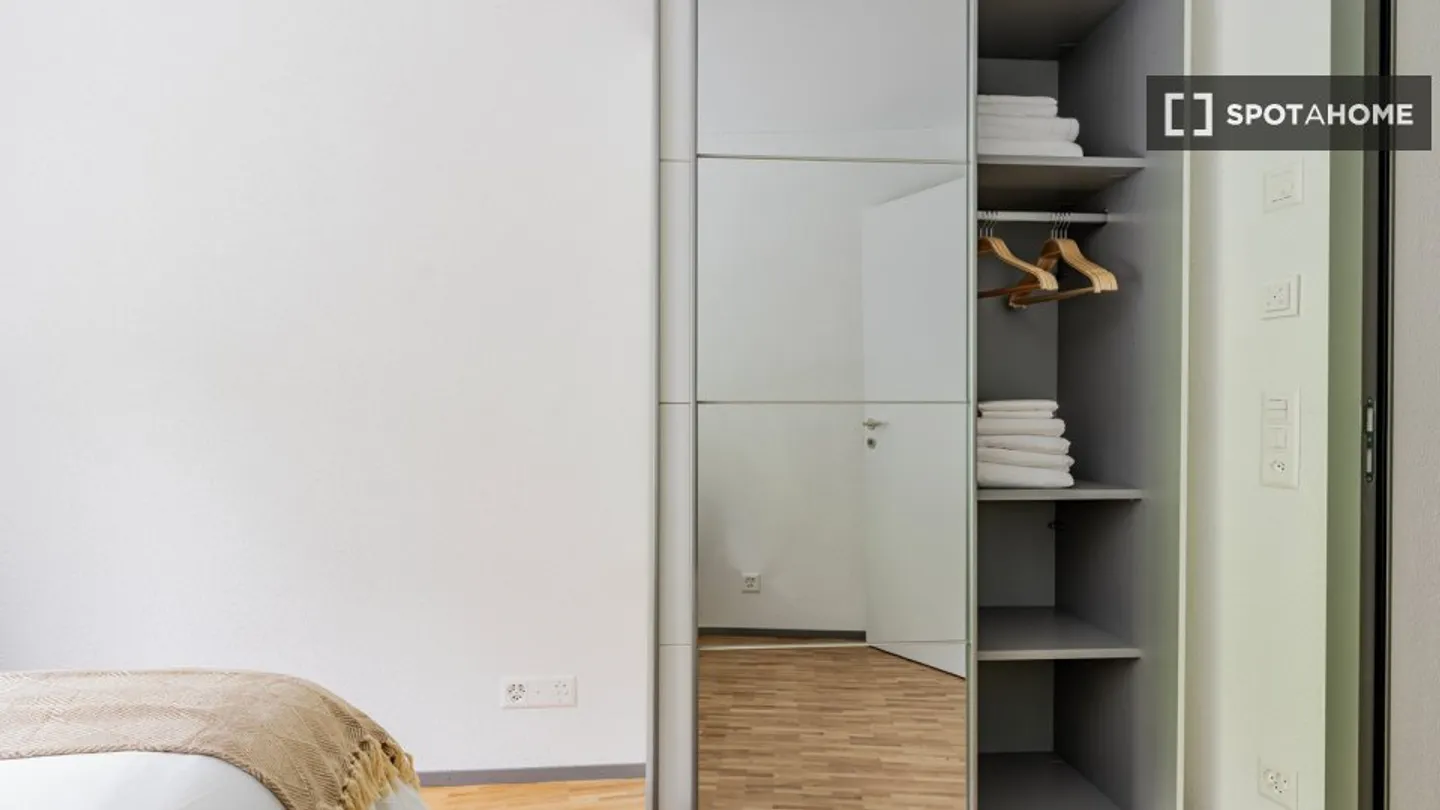 Apartment for rent - Photo 15 of 16