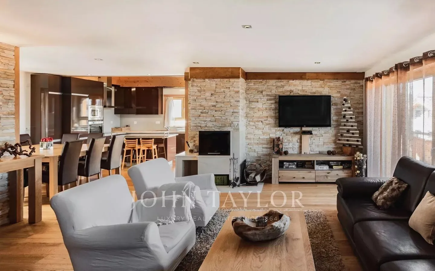 Chalet des superlatifs à Haute-Nendaz, avec jacuzzi et appartement indépendant - Photo 1 sur 12